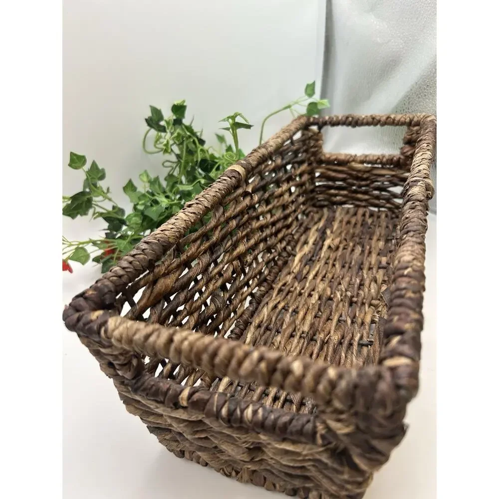 Unbranded this basket